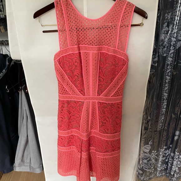 J. MENDEL Floral Graphic Lace Dress in Coral - Picture 7 of 7